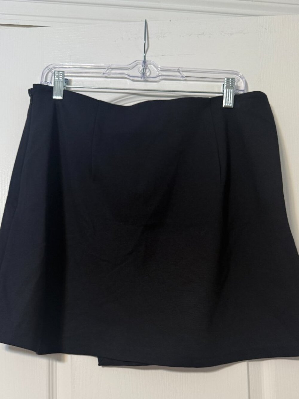 Classic Black Front Wrap Mini Overlay Skirt, Size Large 12/14